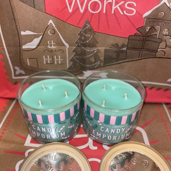 Bath And Body Works CANDY EMPORIUM 3 Wick Candles x2 - Picture 2 of 2